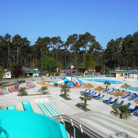 Les Dunes De Contis مكان تخييم سان جوليان-أون-بورن